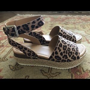 Leopard print wedges